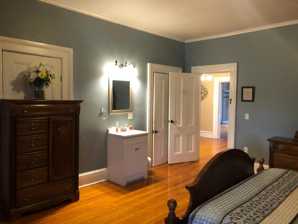 Cook Mansion Bed & Breakfast Montour Falls Eksteriør bilde