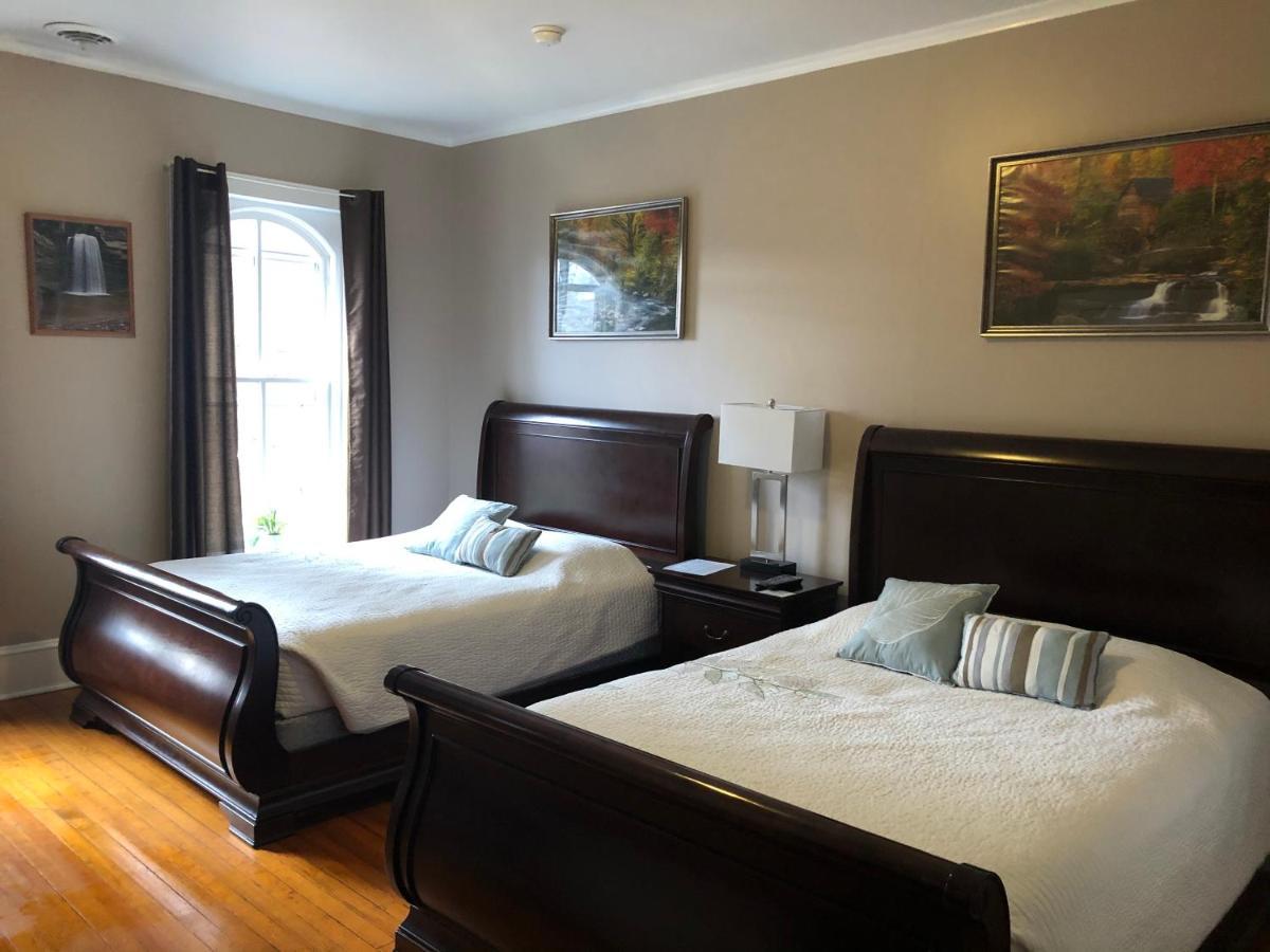 Cook Mansion Bed & Breakfast Montour Falls Eksteriør bilde